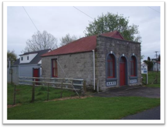 Title: Vintage Car Club Building